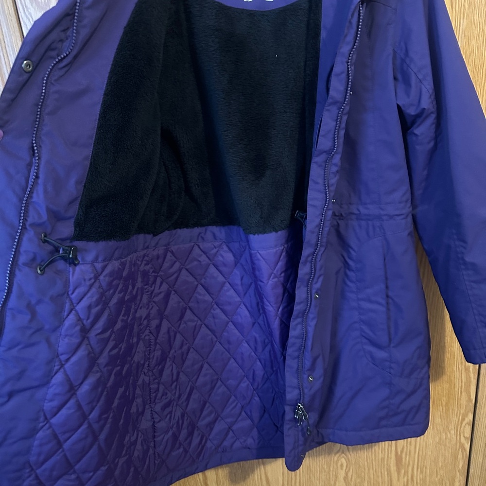 L.L. Bean winter warmer jacket Purple  with Black Interior Sz Med.